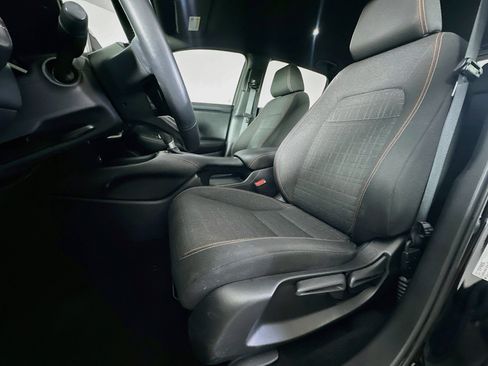 Used 2023 Honda HR-V Sport image 13