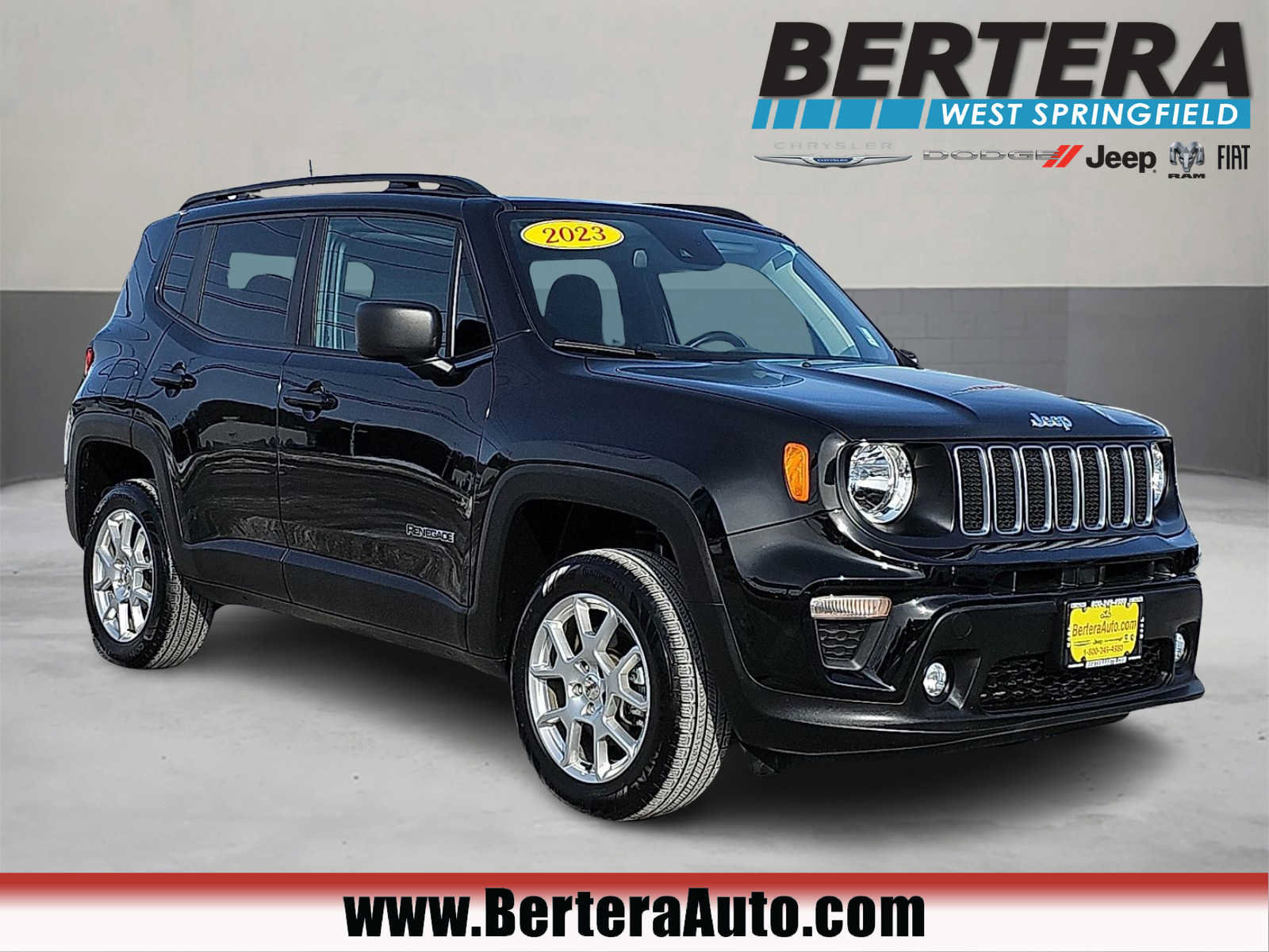 Certified 2023 Jeep Renegade Latitude w/ Sun/Sound Group AWD/4WD image 1