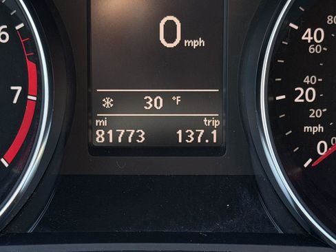 Used 2017 Volkswagen Passat 1.8T SE image 21