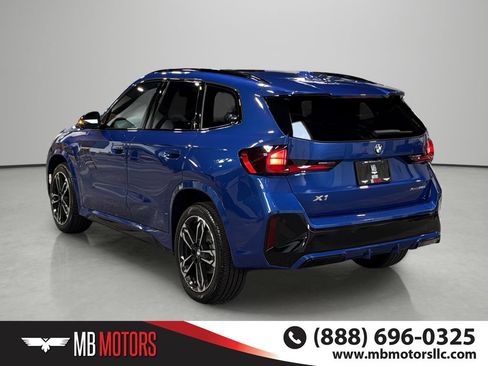 Used 2023 BMW X1 xDrive28i w/ Premium Package AWD/4WD image 3