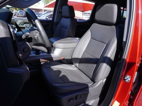 Certified 2023 GMC Sierra 1500 SLT w/ SLT Convenience Package image 15