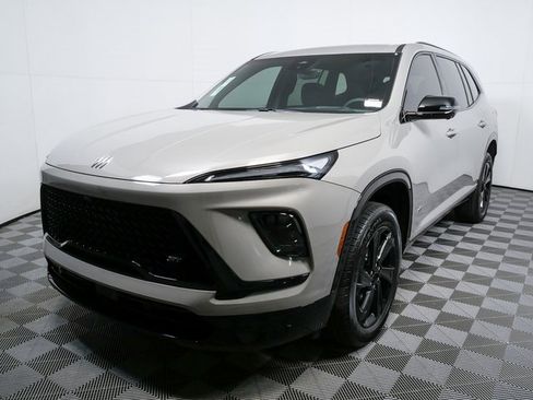 New 2026 Porsche Cayenne image 24