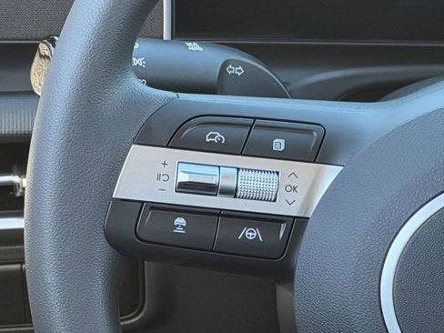 New 2026 Hyundai Tucson SE image 13