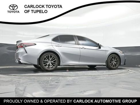 Used 2024 Toyota Camry SE image 36