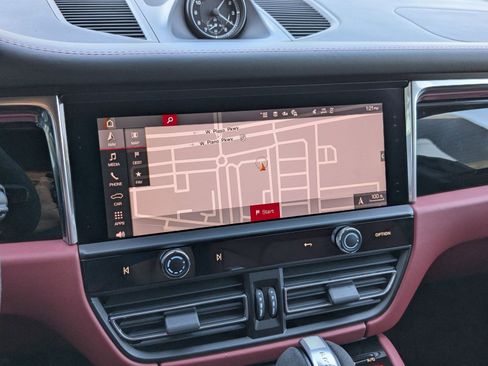 New 2026 Porsche Macan S image 17