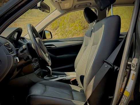 Used 2015 BMW X1 xDrive28i image 11