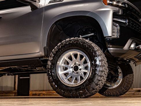 Used 2022 Chevrolet Silverado 1500 LT Trail Boss w/ Bed Protection Package image 14