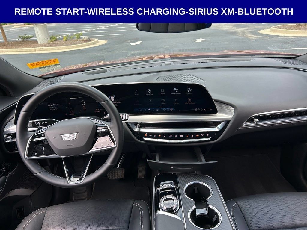 Used 2024 Cadillac Lyriq Sport AWD/4WD image 13