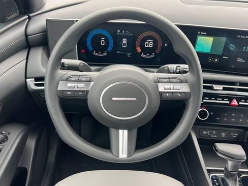 New 2026 Hyundai Santa Cruz SEL FWD image 13