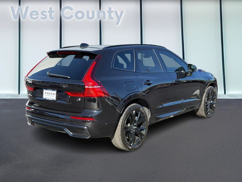 Used 2024 Volvo XC60 T8 Ultimate w/ Climate Package AWD/4WD image 4
