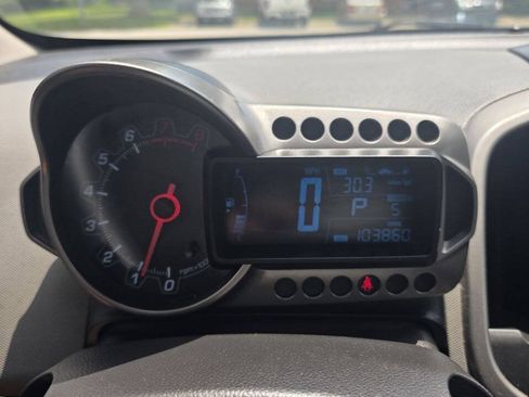 Used 2012 Chevrolet Sonic LT FWD image 10