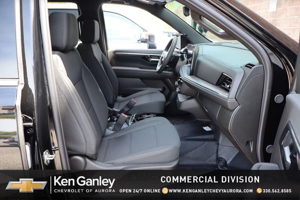 New 2025 Chevrolet Tahoe 4WD image 38