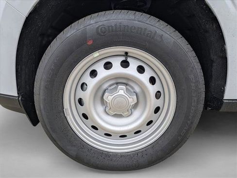 New 2026 Ford Maverick XL image 24