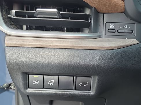Used 2026 Toyota Grand Highlander Platinum AWD/4WD image 27