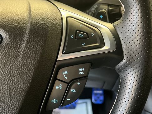 Used 2020 Ford Edge ST w/ Cold Weather Package image 25