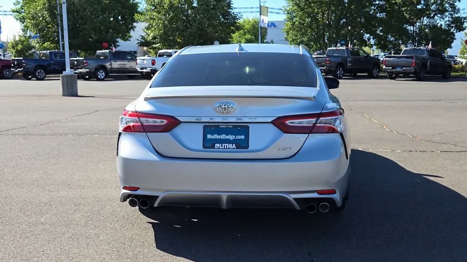 Used 2020 Toyota Camry XSE FWD image 7