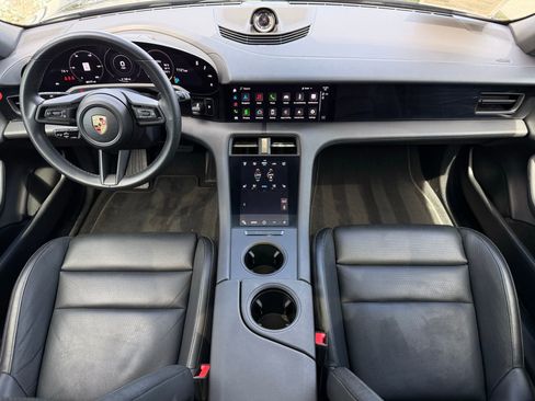 Certified 2023 Porsche Taycan 4 Cross Turismo image 14