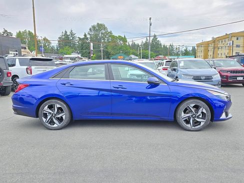 Used 2023 Hyundai Elantra Limited FWD image 8