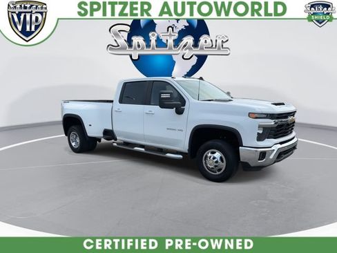 Used 2025 Chevrolet Silverado 3500 LT w/ All Star Edition AWD/4WD image 2