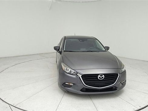 Used 2018 MAZDA MAZDA3 Touring image 2