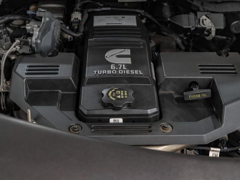 Used 2024 RAM 3500 Big Horn image 60