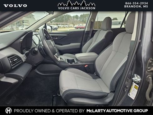Used 2023 Subaru Outback Premium image 13