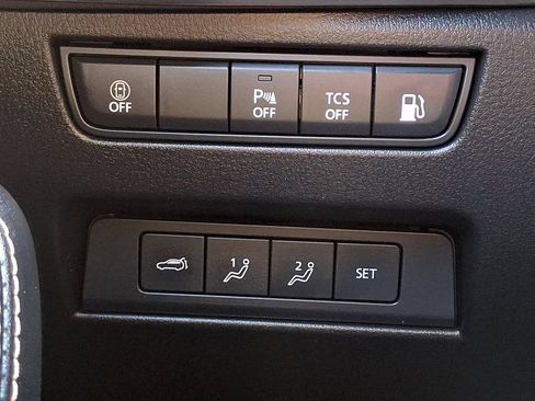 Certified 2024 MAZDA CX-90 Plug-In Hybrid w/ Premium Pkg image 27