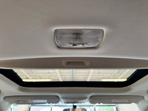 Used 2012 Honda CR-V EX-L image 26