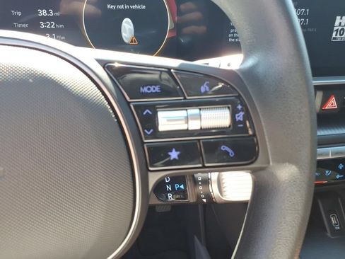 Certified 2024 Hyundai Ioniq 6 SE RWD image 21