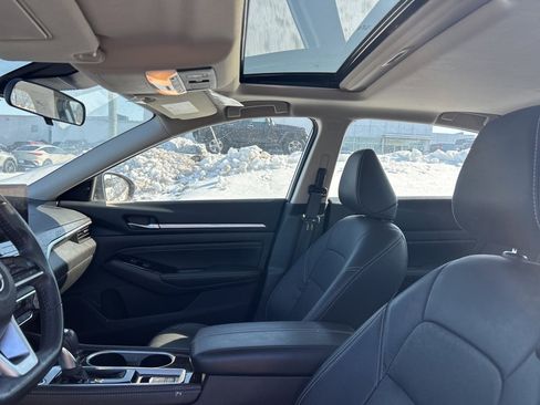 Used 2023 Nissan Altima 2.5 SL image 9