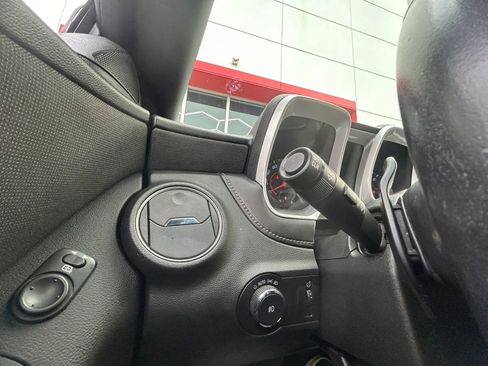 Used 2015 Chevrolet Camaro LT image 18