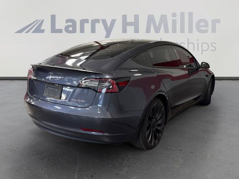 Used 2021 Tesla Model 3 Performance image 5