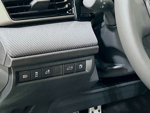 New 2026 Toyota Camry SE FWD image 11