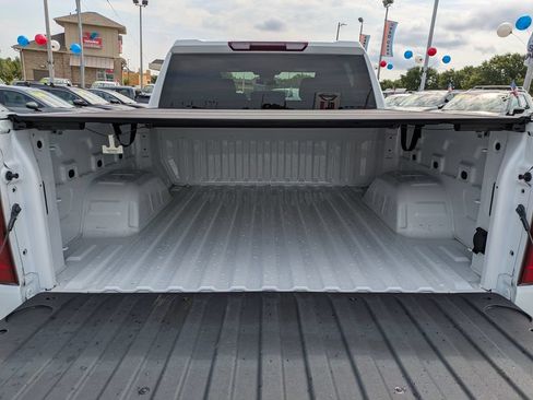Used 2024 Chevrolet Silverado 1500 Custom AWD/4WD image 14