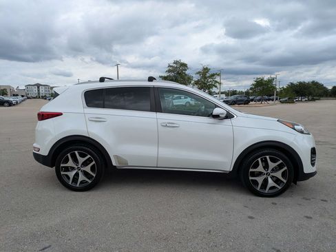 Used 2017 Kia Sportage SX FWD image 4
