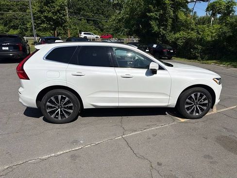 Used 2023 Volvo XC60 B5 Core w/ Climate Package AWD/4WD image 8