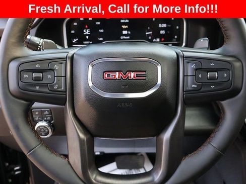 Used 2023 GMC Sierra 1500 AT4 w/ Technology Package AWD/4WD image 39