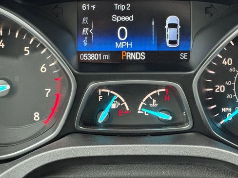 Used 2019 Ford Escape S image 25