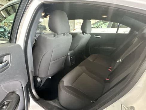 Used 2020 Dodge Charger SXT w/ Blacktop Package image 34
