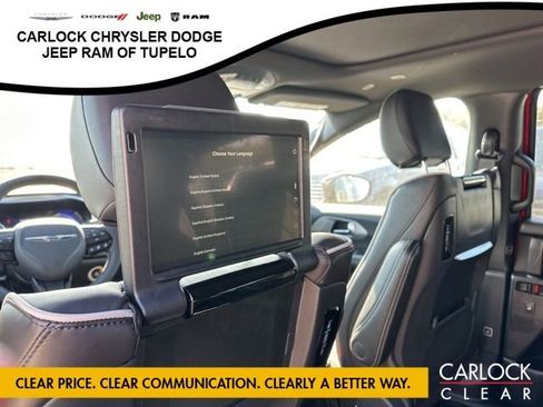 New 2026 Chrysler Pacifica Limited w/ Uconnect Theater Family Group image 25