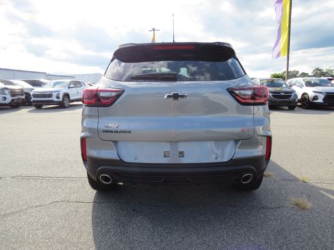 New 2026 Chevrolet TrailBlazer RS w/ Convenience Package FWD image 16
