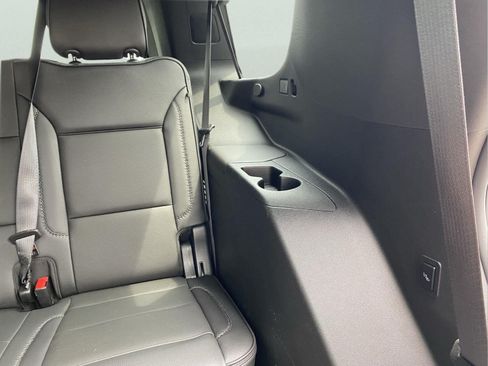 Used 2021 GMC Yukon Denali AWD/4WD image 18
