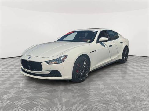 Used 2017 Maserati Ghibli S Q4 AWD/4WD image 3