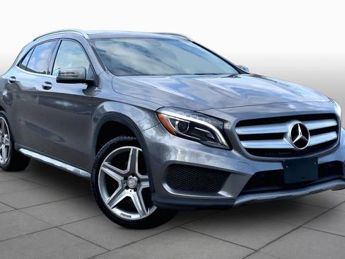 Used 2015 Mercedes-Benz GLA 250 4MATIC image 2