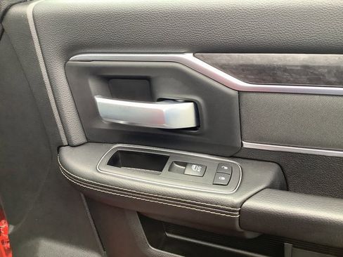 Used 2024 RAM 2500 Big Horn w/ Bed Utility Group image 38