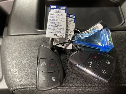 Used 2024 GMC Sierra 2500 Pro image 27