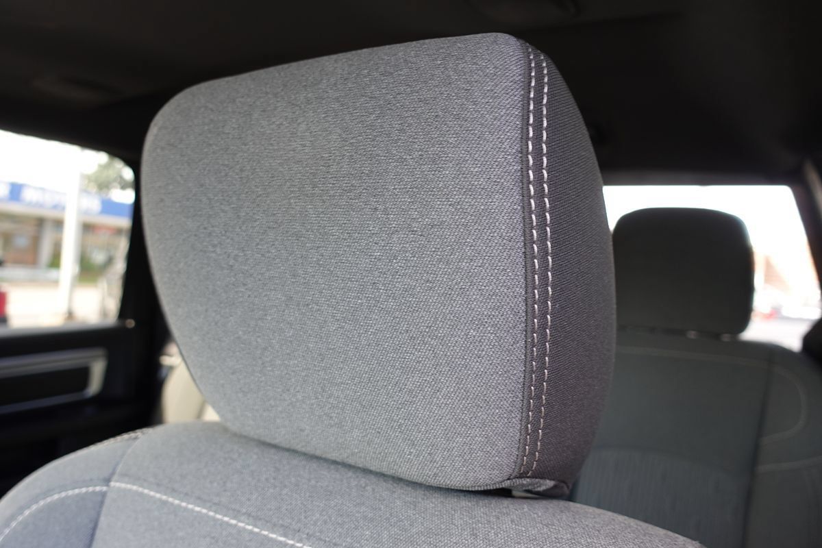Used 2022 RAM 1500 Warlock w/ Ceramic Grey Warlock Package AWD/4WD image 21