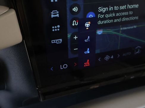 New 2026 Lincoln Navigator Premiere AWD/4WD image 8
