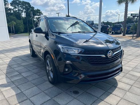 Used 2023 Buick Encore GX Select w/ Sport Touring Package FWD image 8