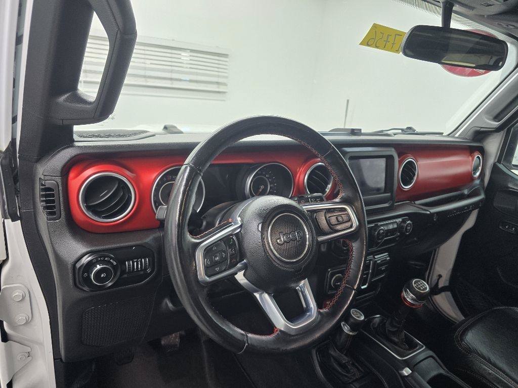 Used 2020 Jeep Wrangler Unlimited Rubicon w/ LED Lighting Group AWD/4WD image 11